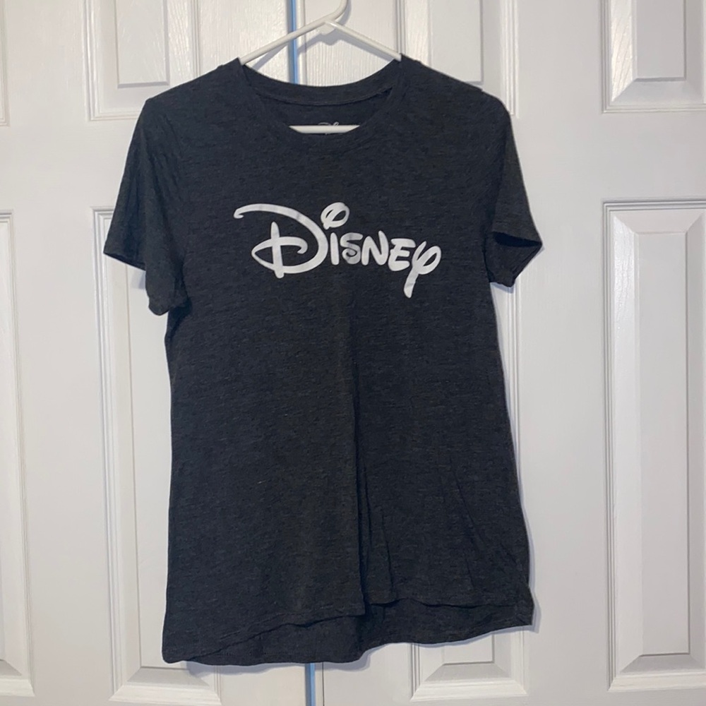 Disney tee - Picture 1 of 3